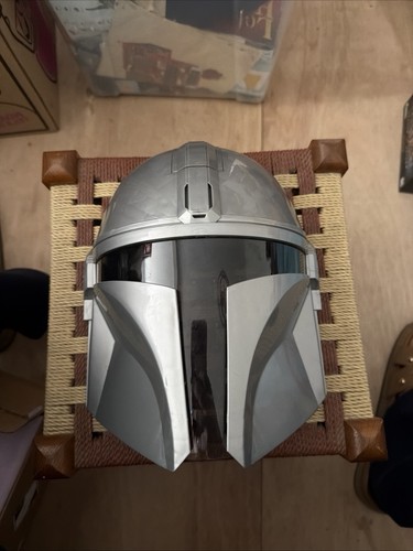Star wars mandalorian style - star,