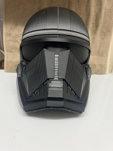 Starwars display helmet - starwars,