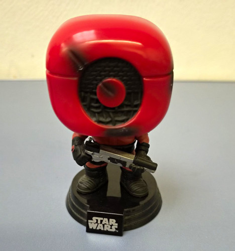 Star wars red black helmet - star,