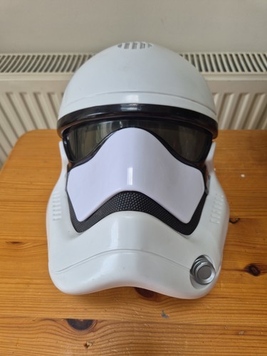 Star wars first - star,